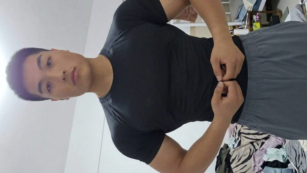 Amateur – 眼镜直男的飛機